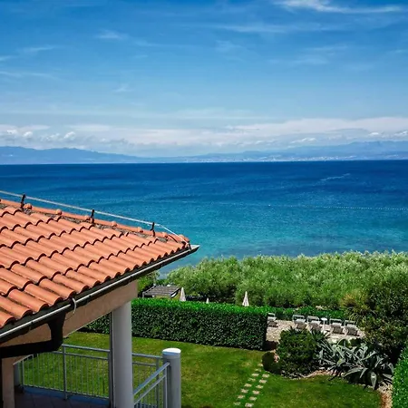 Apartment Balu 16 Near The Vantacici
